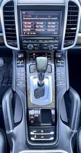 2011 Porsche Cayenne - Photo 16 - Portland, OR 97218