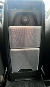2011 Volvo XC90 3.2 R-Design   - Photo 18 - Portland, OR 97218