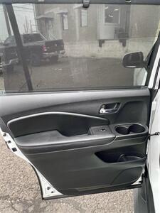 2020 Honda Pilot Touring   - Photo 33 - Portland, OR 97218
