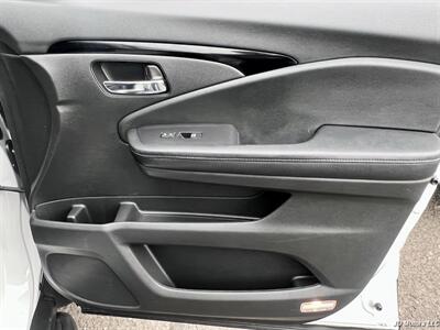 2020 Honda Pilot Touring   - Photo 27 - Portland, OR 97218