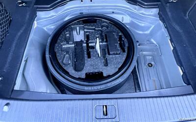 2010 Mercedes-Benz E 63 AMG   - Photo 30 - Portland, OR 97218