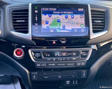 2016 Honda Pilot Touring - Photo 16 - Portland, OR 97218