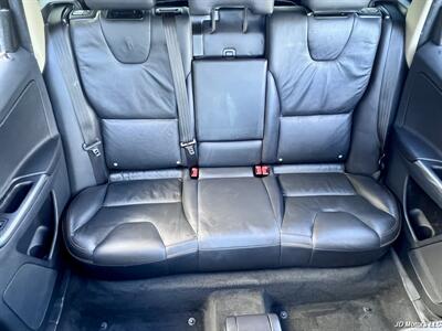 2012 Volvo XC60 3.2   - Photo 19 - Portland, OR 97218