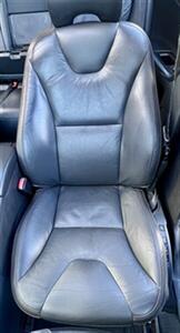 2012 Volvo XC60 3.2   - Photo 14 - Portland, OR 97218