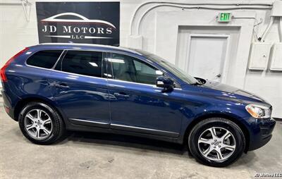 2013 Volvo XC60 T6   - Photo 2 - Portland, OR 97218