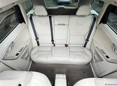 2013 Volvo XC60 T6   - Photo 18 - Portland, OR 97218