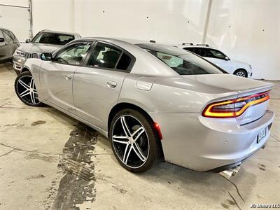 2015 Dodge Charger SE   - Photo 5 - Portland, OR 97218