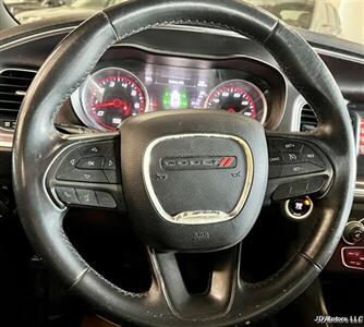 2015 Dodge Charger SE   - Photo 12 - Portland, OR 97218