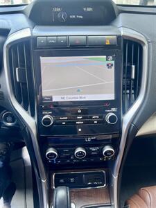 2019 Subaru Ascent Touring   - Photo 14 - Portland, OR 97218