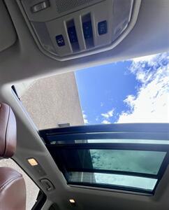 2019 Subaru Ascent Touring   - Photo 17 - Portland, OR 97218