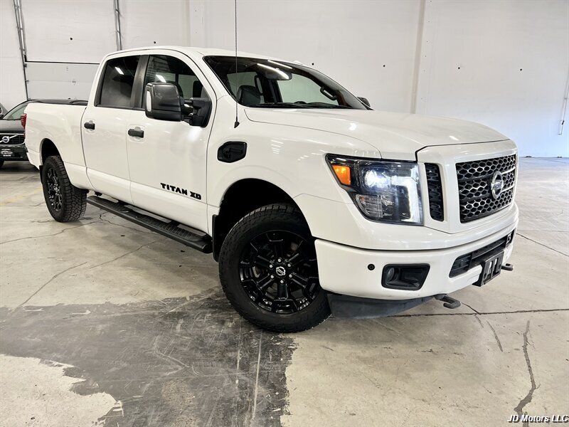 2018 Nissan Titan XD S  