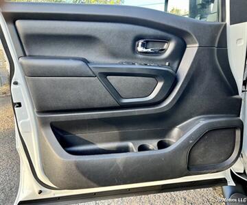 2018 Nissan Titan XD S - Photo 10 - Portland, OR 97218