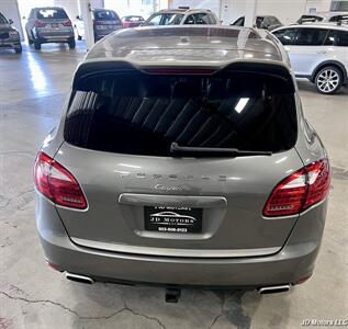 2014 Porsche Cayenne Platinum - Photo 6 - Portland, OR 97218