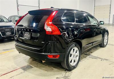 2013 Volvo XC60 3.2   - Photo 6 - Portland, OR 97218