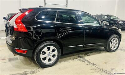 2013 Volvo XC60 3.2   - Photo 7 - Portland, OR 97218