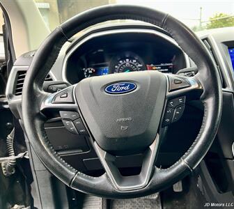 2019 Ford Edge Titanium   - Photo 11 - Portland, OR 97218