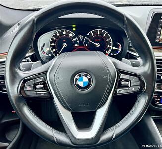 2017 BMW 530i   - Photo 13 - Portland, OR 97218