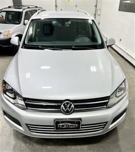 2013 Volkswagen Touareg TDI Sport   - Photo 9 - Portland, OR 97206