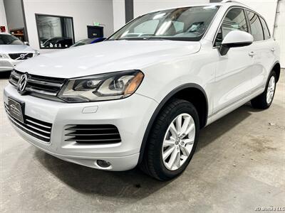 2013 Volkswagen Touareg TDI Sport   - Photo 8 - Portland, OR 97206