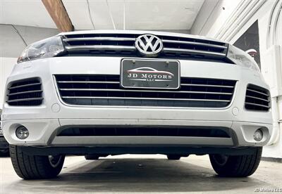 2013 Volkswagen Touareg TDI Sport   - Photo 11 - Portland, OR 97206