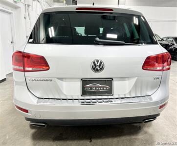 2013 Volkswagen Touareg TDI Sport   - Photo 5 - Portland, OR 97206