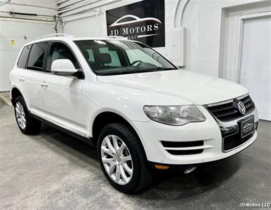 2009 Volkswagen Touareg 2 V6 TDI   - Photo 1 - Portland, OR 97206