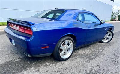 2010 Dodge Challenger R/T - Photo 6 - Portland, OR 97218