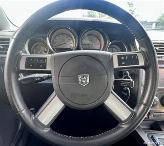 2010 Dodge Challenger R/T - Photo 12 - Portland, OR 97218