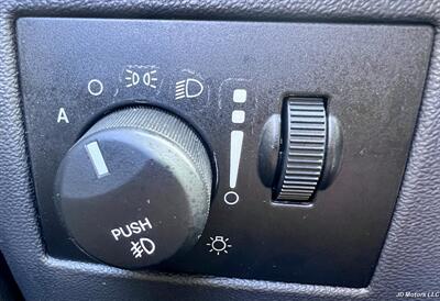 2010 Dodge Challenger R/T - Photo 11 - Portland, OR 97218
