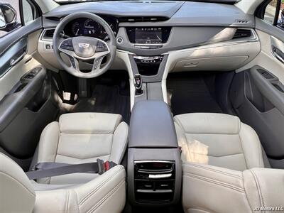 2017 Cadillac XT5 Premium Luxury - Photo 13 - Portland, OR 97218