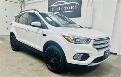 2019 Ford Escape SEL   - Photo 1 - Portland, OR 97206