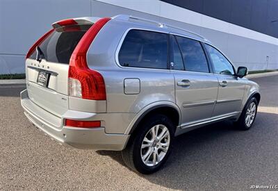 2014 Volvo XC90 3.2   - Photo 3 - Portland, OR 97218