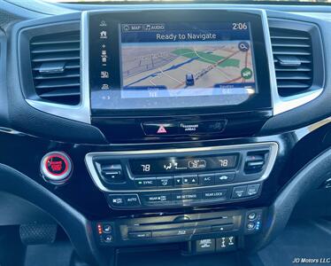 2017 Honda Pilot Elite   - Photo 16 - Portland, OR 97218