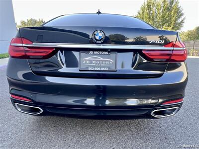 2018 BMW 740i - Photo 4 - Portland, OR 97218