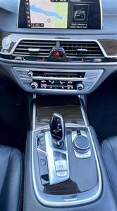 2018 BMW 740i - Photo 19 - Portland, OR 97218