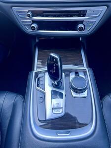 2018 BMW 740i - Photo 20 - Portland, OR 97218