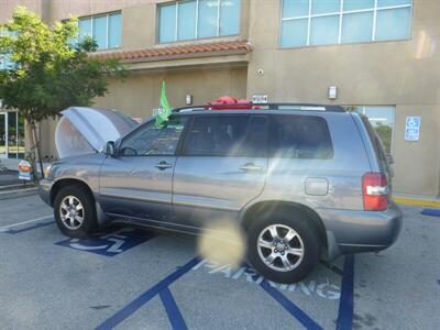 2005 Toyota Highlander   - Photo 18 - Sun Valley, CA 91352