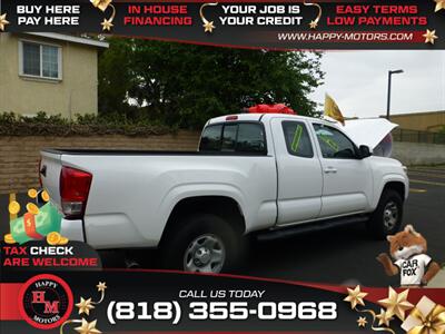 2017 Toyota Tacoma SR   - Photo 24 - Sun Valley, CA 91352