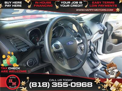 2016 Ford Escape SE   - Photo 8 - Sun Valley, CA 91352