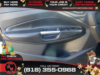 2016 Ford Escape SE   - Photo 24 - Sun Valley, CA 91352