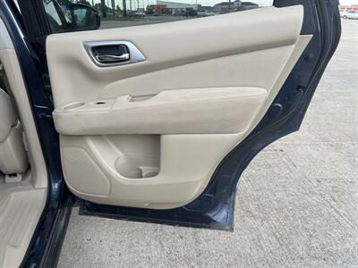 2015 Nissan Pathfinder S   - Photo 19 - Houston, TX 77083