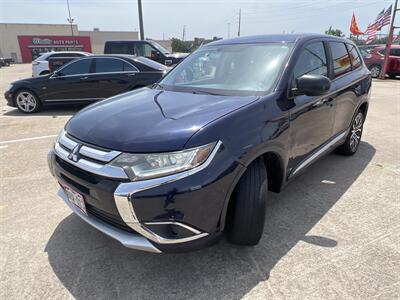2018 Mitsubishi Outlander ES   - Photo 3 - Houston, TX 77083