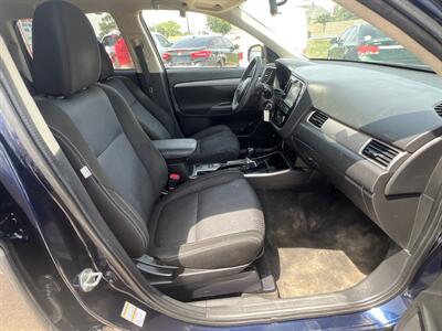 2018 Mitsubishi Outlander ES   - Photo 21 - Houston, TX 77083