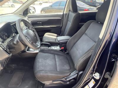 2018 Mitsubishi Outlander ES   - Photo 11 - Houston, TX 77083