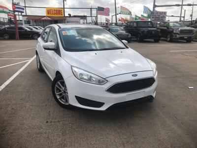 2016 Ford Focus SE   - Photo 1 - Houston, TX 77083