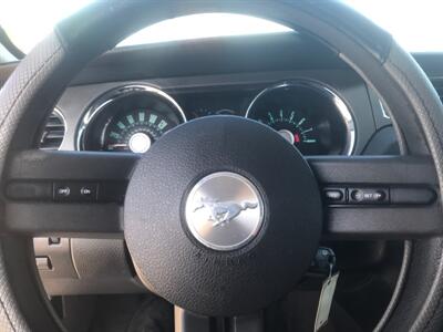 2011 Ford Mustang V6   - Photo 12 - Houston, TX 77083