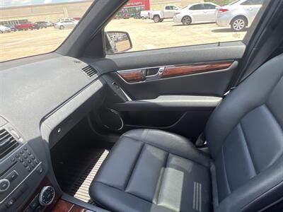 2011 Mercedes-Benz C 300 Luxury 4MATIC   - Photo 15 - Houston, TX 77083