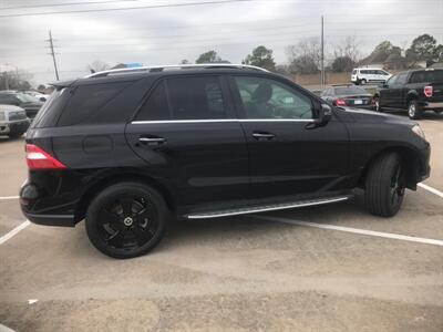 2013 Mercedes-Benz ML 350 4MATIC   - Photo 8 - Houston, TX 77083