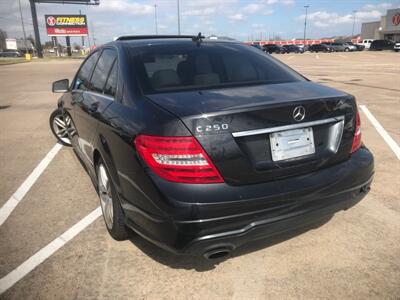 2012 Mercedes-Benz C 250 Sport   - Photo 5 - Houston, TX 77083