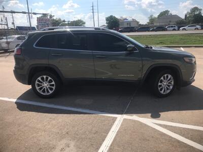 2019 Jeep Cherokee Latitude   - Photo 8 - Houston, TX 77083